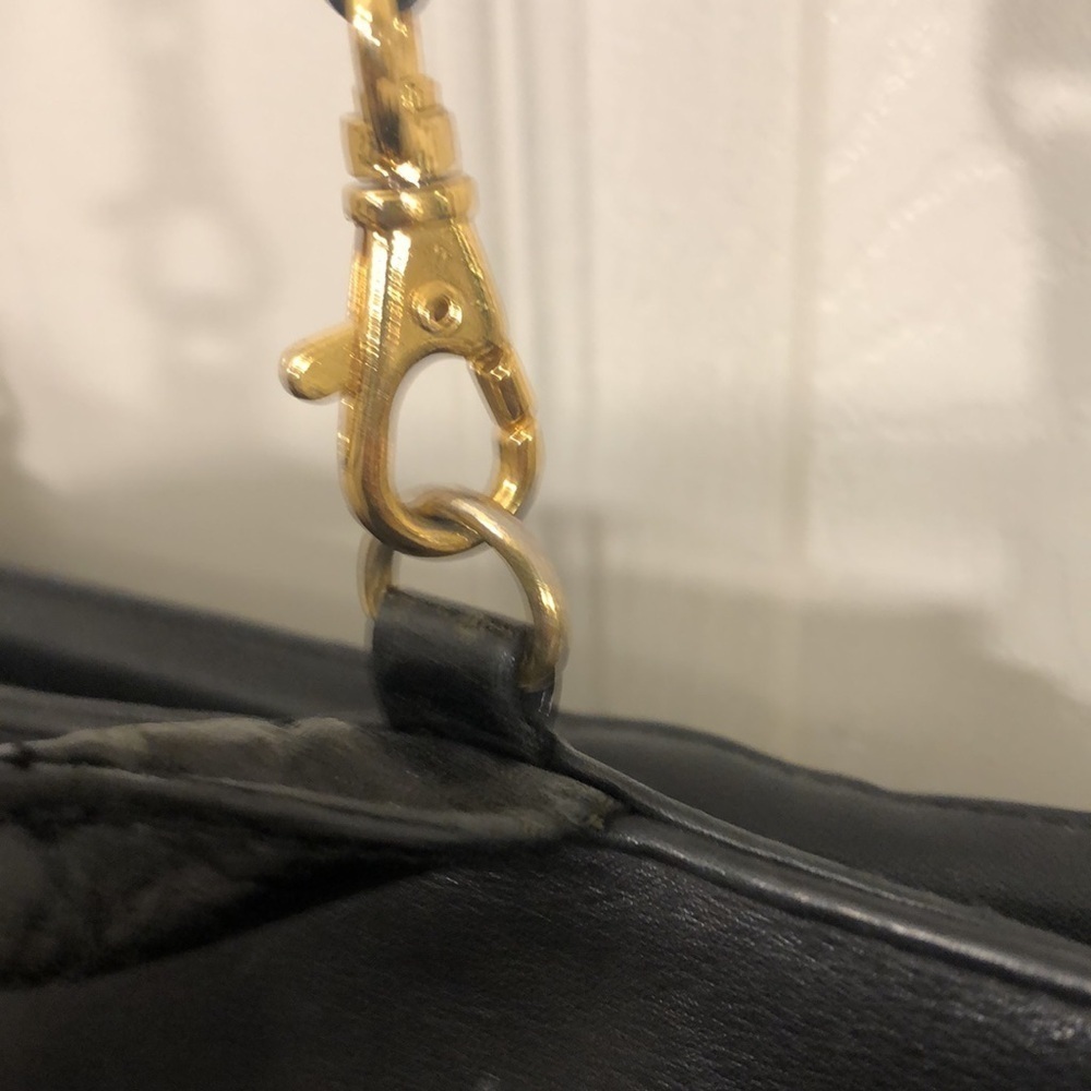 ETIENNE AIGNER VINTAGE BLACK LEATHER CROSSBODY 15" X 7" X 2 1/2" PREWORN - Picture 9 of 16